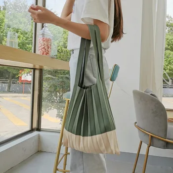 Estilo Coreano De Grande Capacidade Comercial De Bolsas Para Mulheres Chiques Dobrado Malha Plissada Sacos Para Moda Feminina Listra Com Painéis De Tote Bag